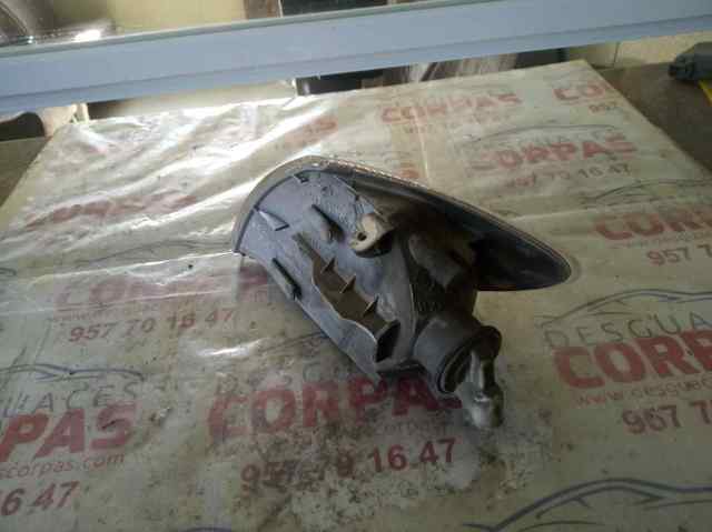 7700831467 Piloto intermitente derecho  en stock Sabadell