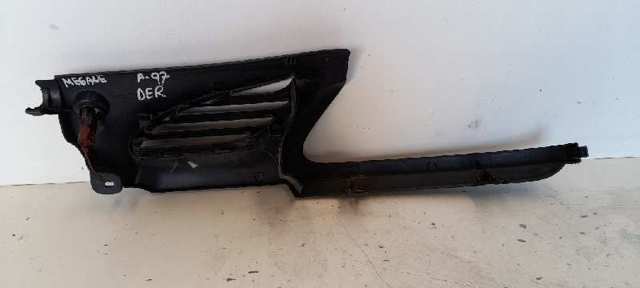 7700834201 Rejilla derecha del radiador  en stock Sabadell
