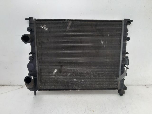 7700836301 Radiador de refrigeración del motor  disponible Burgos
