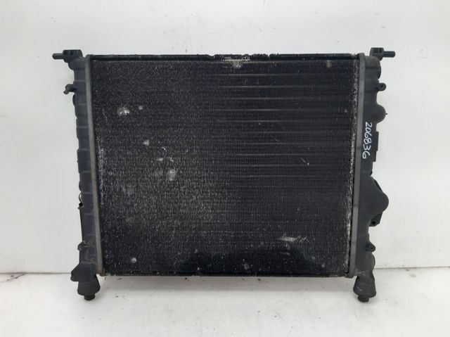 7700836301 Radiador de refrigeración del motor  disponible Burgos