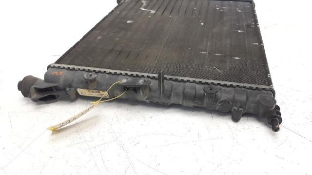 7700836301 RENAULT Radiador  en stock Huelva