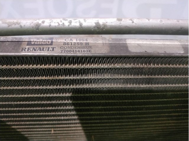 Condensador / radiador  aire acondicionado para renault clio ii 1.4 (b/cb0c) e7j 7700836314