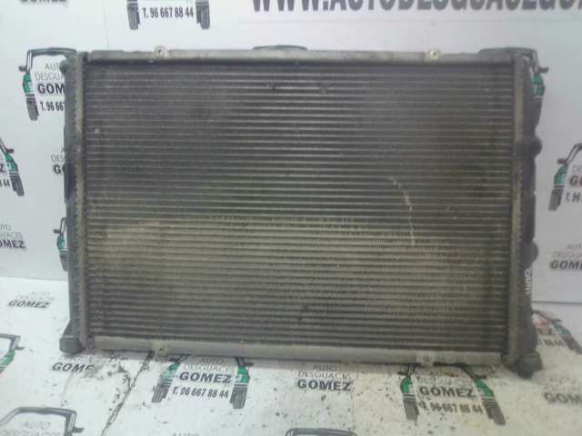 7700838133 RENAULT Radiador de refrigeración del motor  disponible Ourense