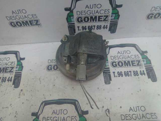7700838256 Faro antiniebla derecho  disponible Málaga