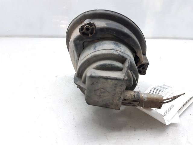 RENAULT 7700838256 Faro antiniebla derecho  en stock Terrassa