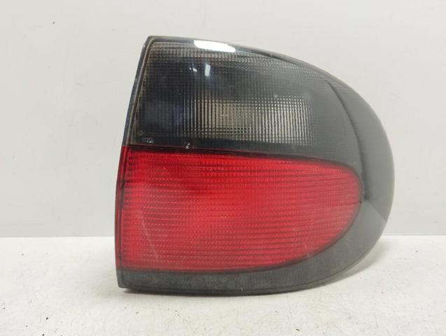 7700838531 RENAULT Piloto trasero exterior derecho  en stock Córdoba