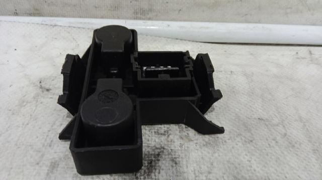 7700838612 RENAULT Amortiguador maletero  en stock Gandía
