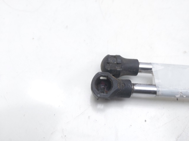 RENAULT 7700838612 Amortiguador maletero  en stock Salamanca
