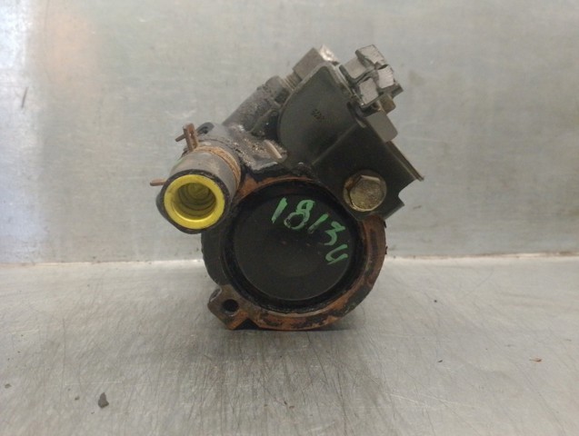 7700840105 RENAULT Bomba de dirección comprar Alcalá