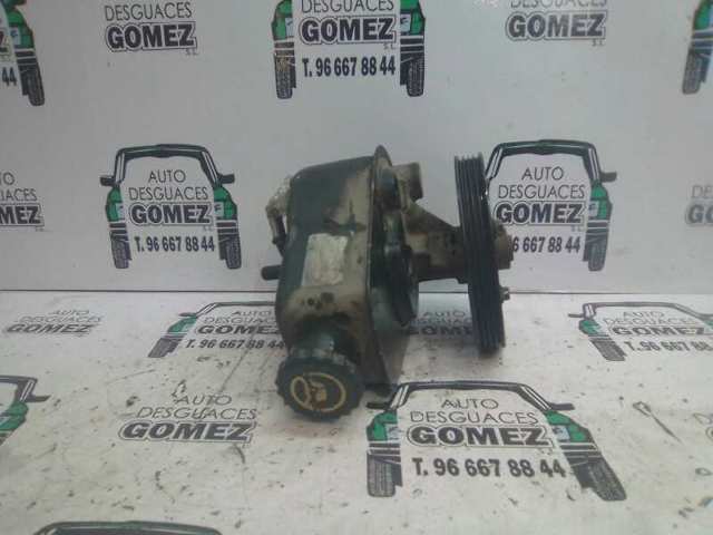 7700840106 RENAULT Bomba de dirección asistida  disponible Vigo