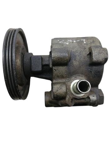 7700840106 RENAULT Bomba de dirección comprar Madrid
