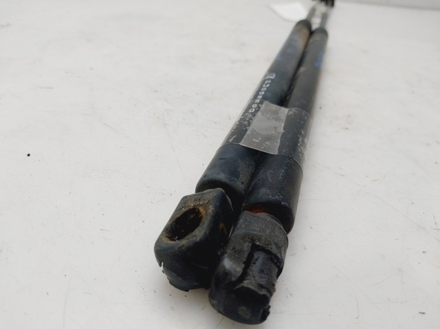 RENAULT 7700846773 Amortiguador maletero comprar Pamplona