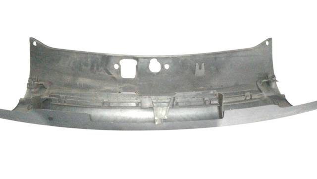 RENAULT 7700846870 Parrilla del radiador  disponible Valladolid
