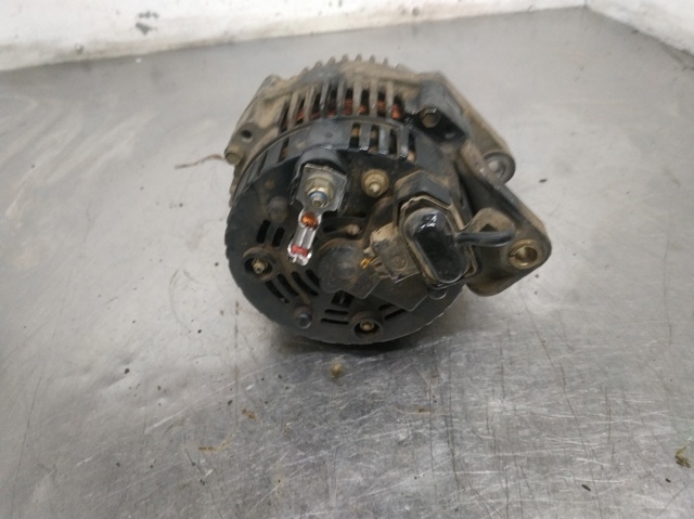 Alternador de coche 7700857073 RENAULT