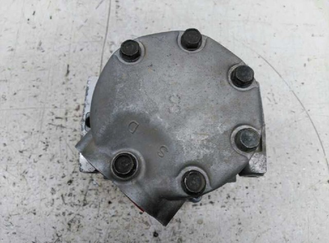 7700859676D RENAULT Compresor de aire acondicionado  en stock Huelva
