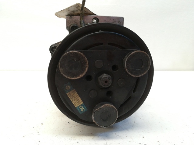 7700859676D Compresor de aire acondicionado  en stock Sabadell