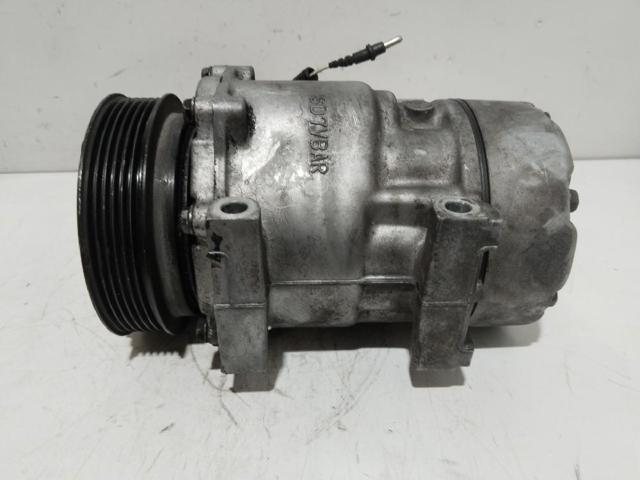 7700866828 Compresor de aire acondicionado  en stock Sabadell