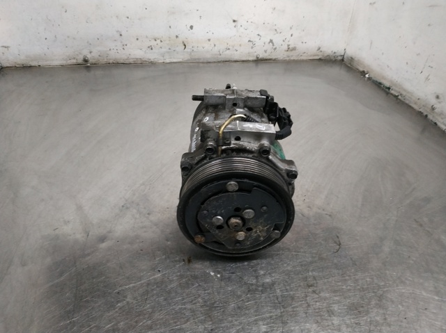 7700866828B Renault (RVI)