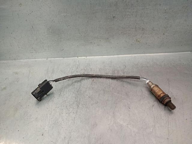 7700872878 Renault (RVI)