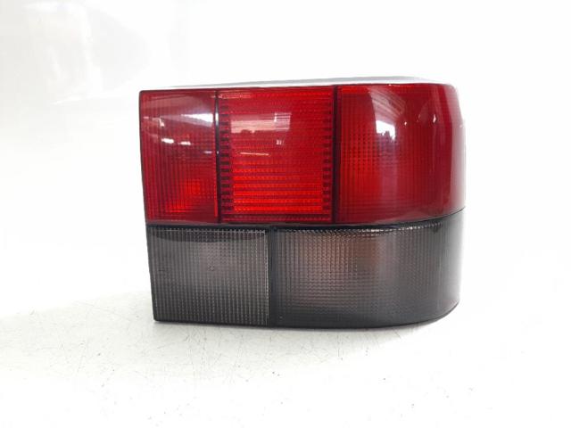 Cristal de luz trasera derecha 7701033782 RENAULT