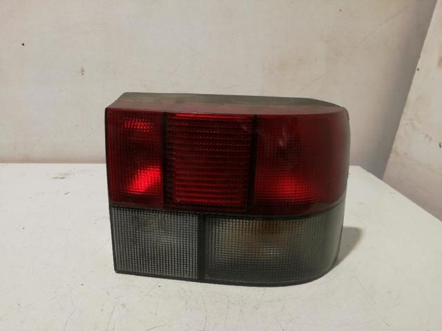 Cristal de luz trasera derecha 7701033782 RENAULT