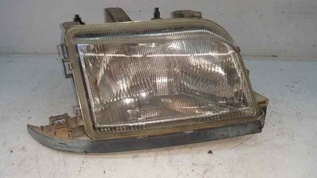 Faro derecho 7701034151 Renault (RVI)