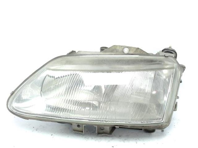 7701038261 RENAULT Faro izquierdo comprar Bilbao