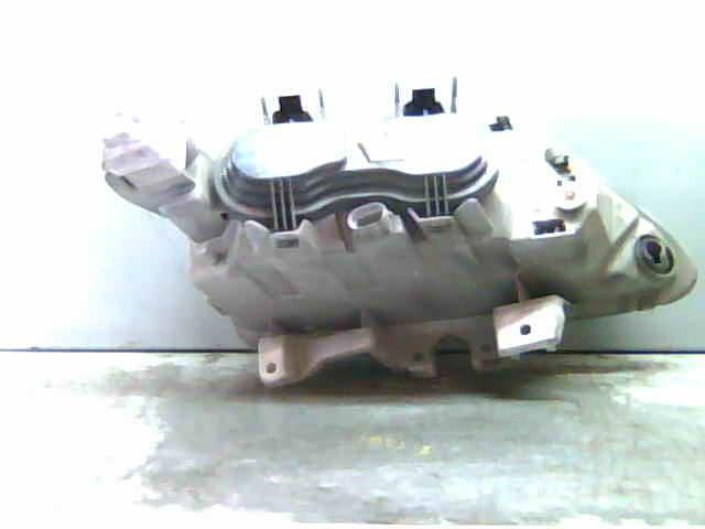 7701038261 Faro izquierdo  disponible Utrera