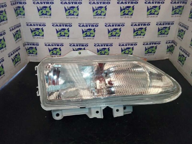 7701038262 RENAULT Faro derecho  comprar en Oviedo