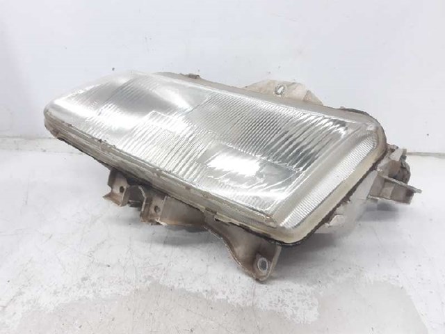 RENAULT 7701038269 Faro izquierdo  comprar en Albacete