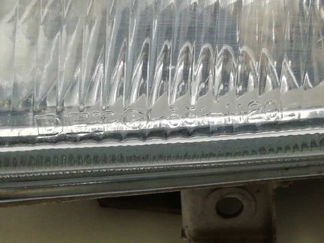 7701038269 Faro izquierdo  en stock Castellón