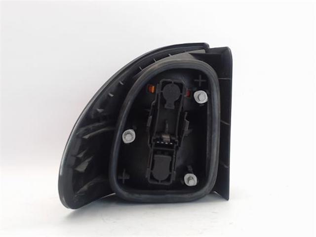 7701038274 Piloto trasero derecho  disponible Málaga