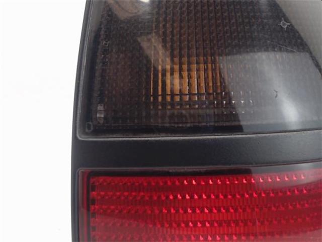 7701038274 RENAULT Piloto trasero derecho comprar Alcalá