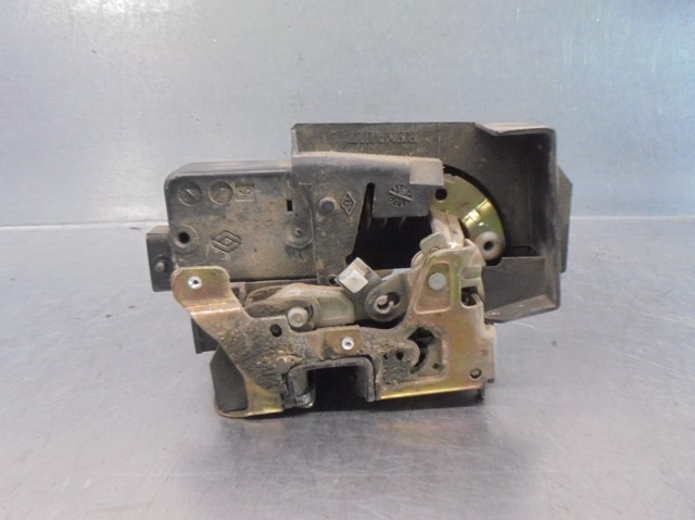 RENAULT 7701038438 Cerradura de la puerta trasera derecha  comprar en Murcia