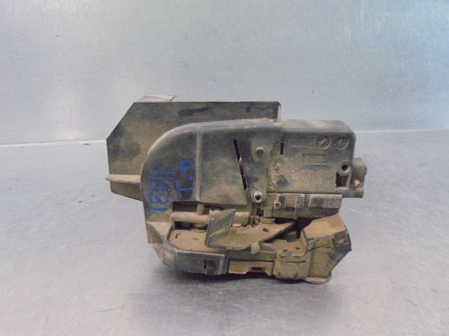 RENAULT 7701038438 Cerradura de la puerta trasera derecha comprar Pamplona
