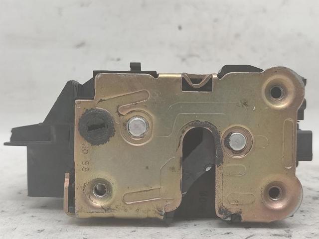 7701038438 Renault (RVI)