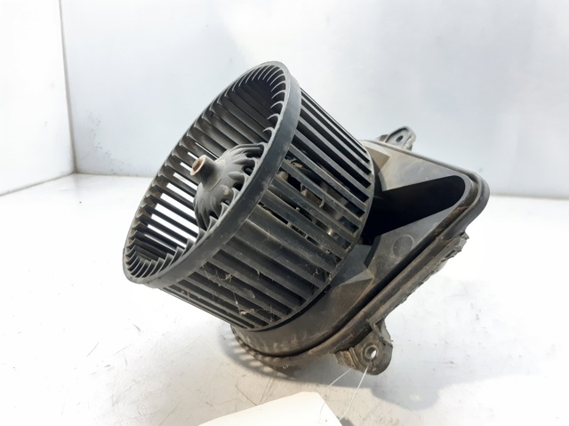 7701040540 Renault (RVI)