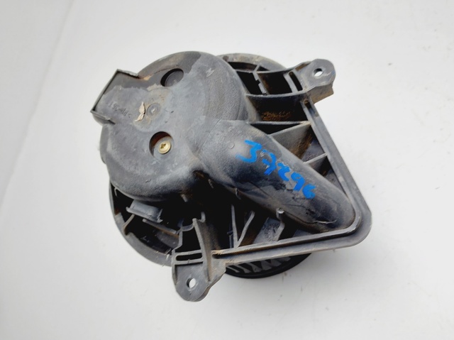 7701040540 RENAULT Motor del ventilador del calefactor  disponible Alicante