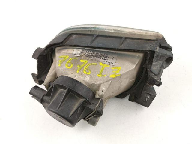 RENAULT 7701040680 Faro antiniebla izquierdo  disponible Valladolid