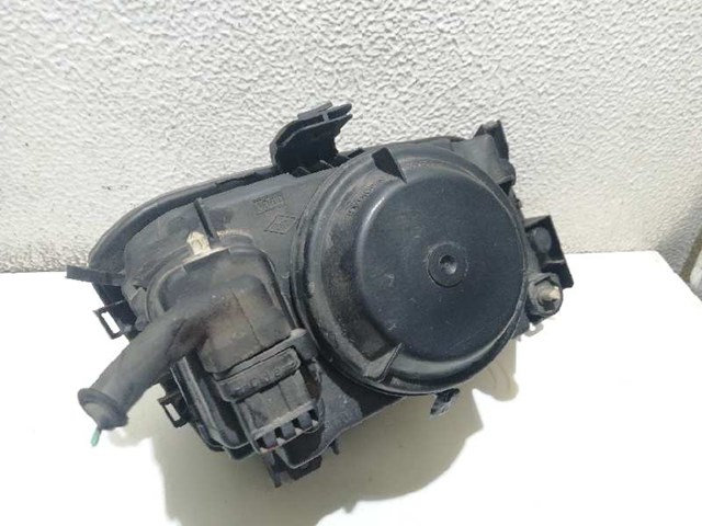 RENAULT 7701040682 Faro izquierdo  comprar en Ponferrada