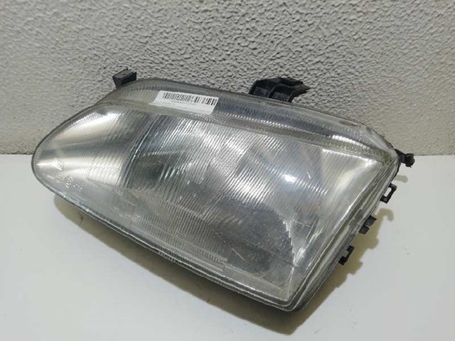 RENAULT 7701040682 Faro izquierdo  comprar en Murcia