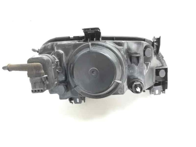 7701040682 Faro izquierdo  en stock Castellón