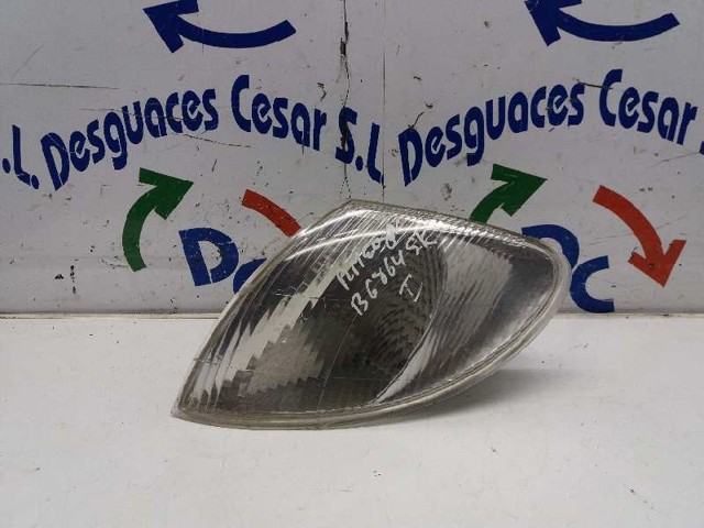 7701040712 Intermitente izquierdo  en stock Sabadell