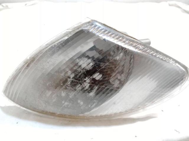 7701040712 RENAULT Intermitente izquierdo  en stock Huelva