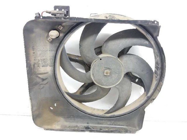 Ventilador (rodete +motor) refrigeración del motor con electromotor completo 7701041302 Renault (RVI)