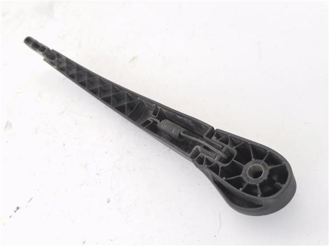 RENAULT 7701042368 Brazo del limpiaparabrisas, trasero  en stock Salamanca
