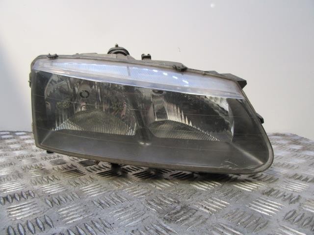 Faro derecho 7701042501 Renault (RVI)