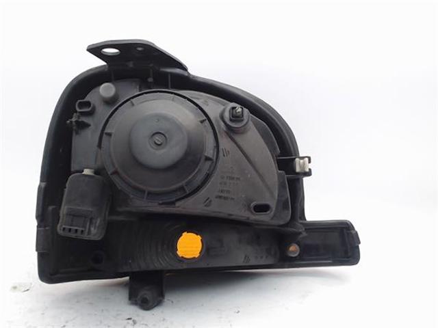 7701044037 Faro izquierdo  disponible Utrera