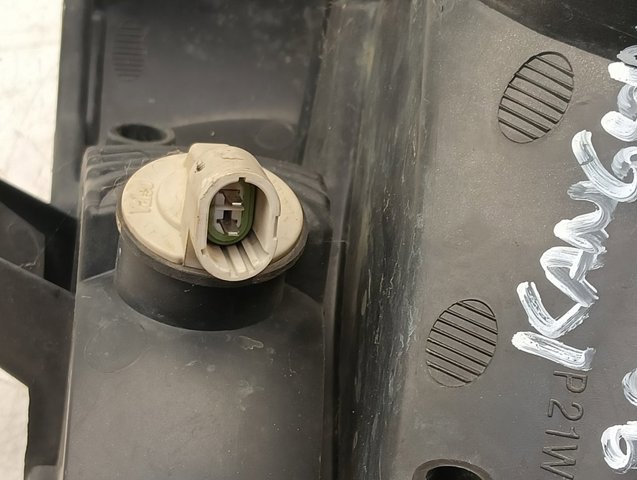7701044037 RENAULT Faro izquierdo  en stock Gandía