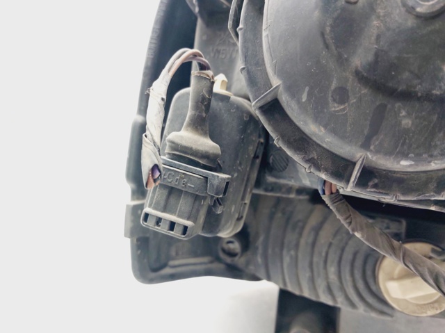 RENAULT 7701044037 Faro izquierdo  comprar en Albacete